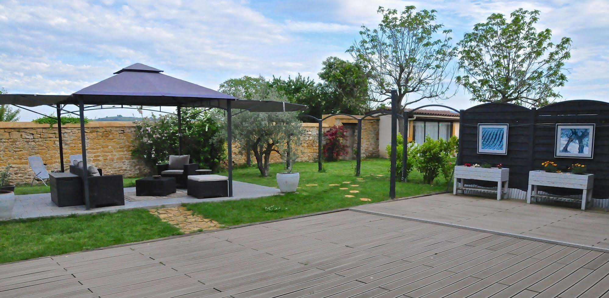 Le Clos Du Cher En Beaujolais Saint-Germain-Nuelles Exteriör bild