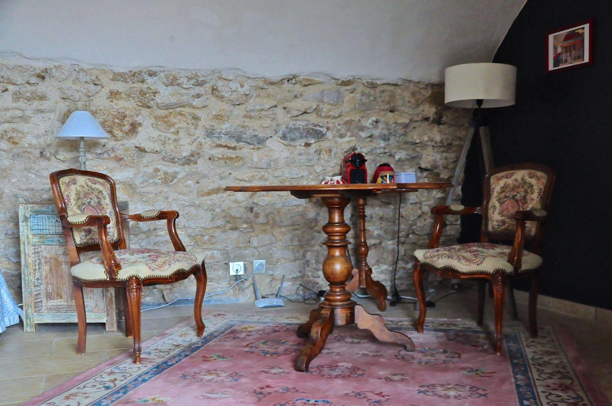 Le Clos Du Cher En Beaujolais Saint-Germain-Nuelles Exteriör bild