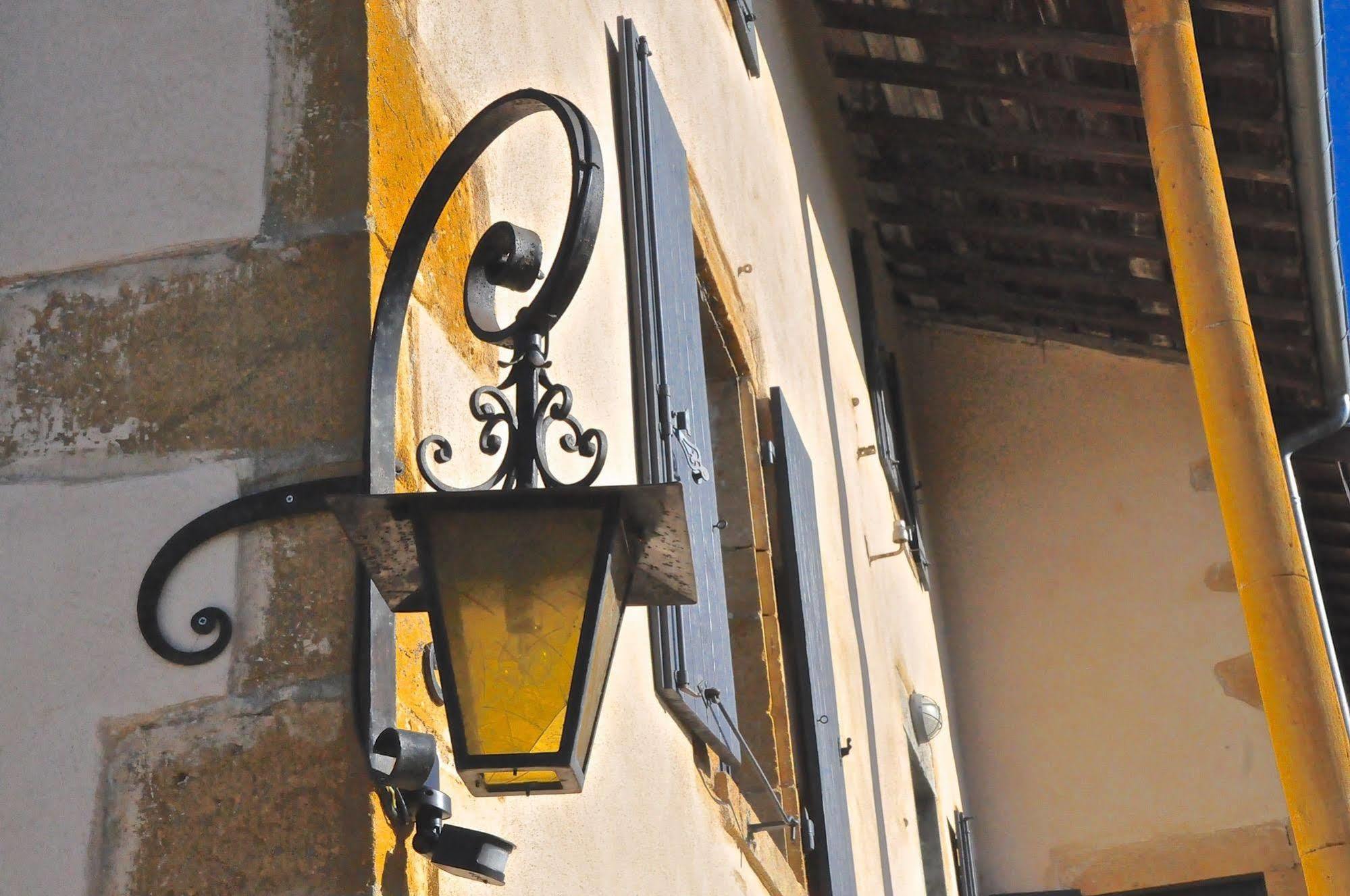 Le Clos Du Cher En Beaujolais Saint-Germain-Nuelles Exteriör bild